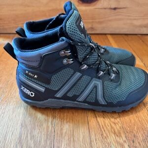 Xero Xcursion Fusion Hiking Boots - 8. Excellent condition.